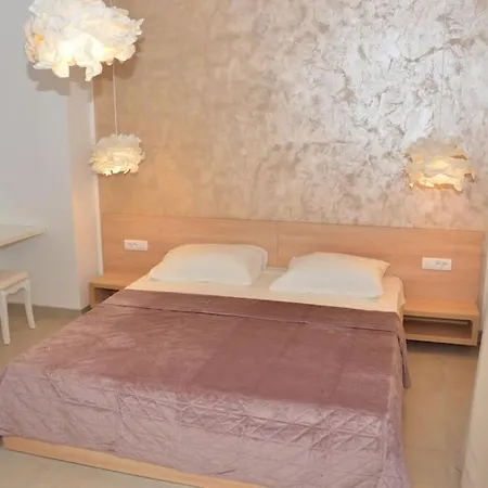 House Laura Villa *